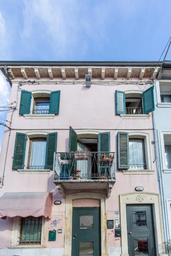 Appartement Blu Bed à Castelnuovo del Garda Extérieur photo